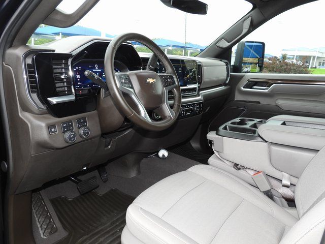 2025 Chevrolet Silverado 2500HD LT - Photo 36
