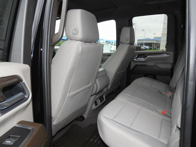 2025 Chevrolet Silverado 2500HD LT - Photo 43