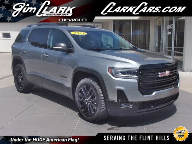2023 GMC Acadia SLE AWD's photo
