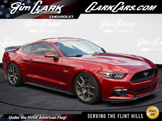 2015 Ford Mustang GT Coupe Premium's photo