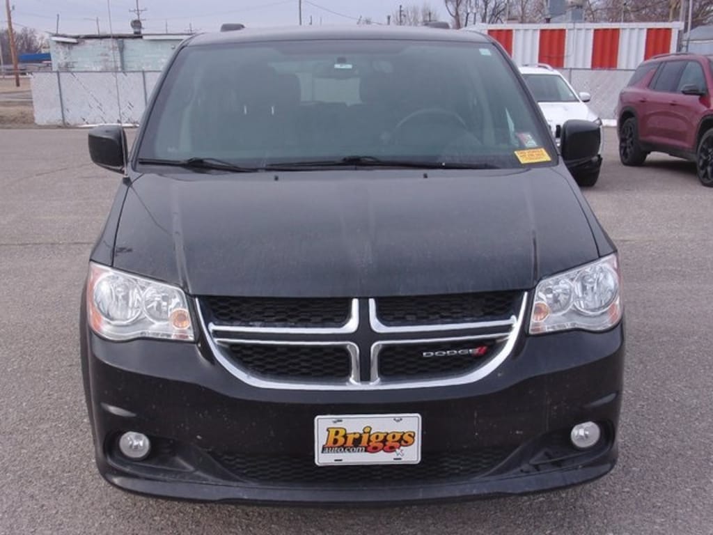 Used 2017 Dodge Grand Caravan SXT Minivan/Van