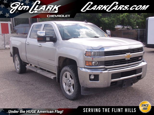 2015 Chevrolet Silverado HD LTZ 4WD Crew Cab Standard Box's photo