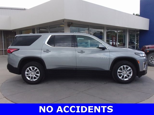 Used 2023 Chevrolet Traverse LS with VIN 1GNERFKW5PJ336383 for sale in Junction City, KS