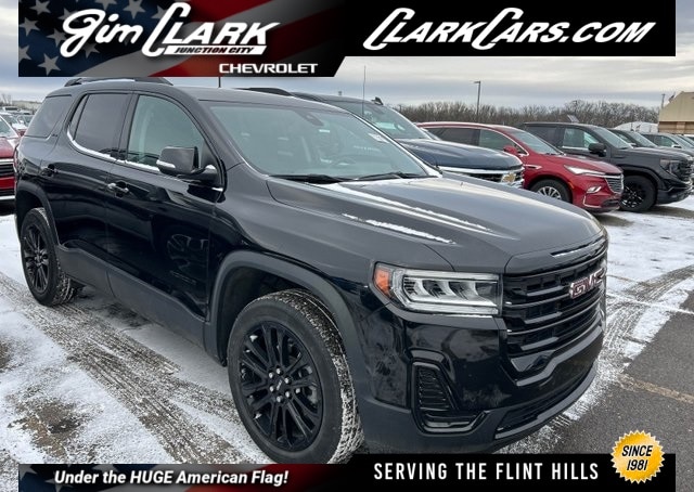 2023 GMC Acadia SLE's photo