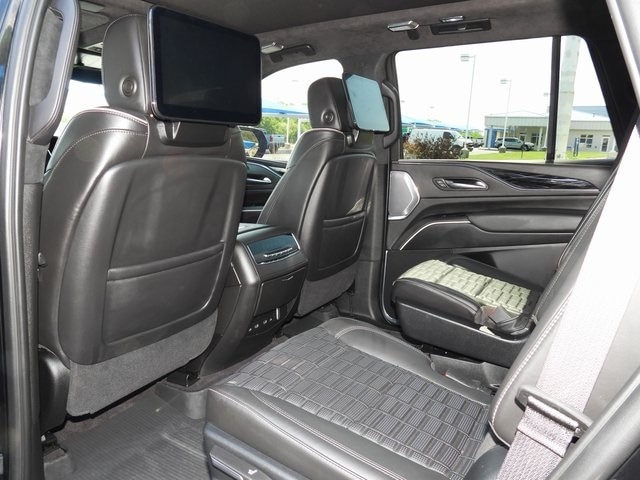 2023 Cadillac Escalade V-Series - Photo 71