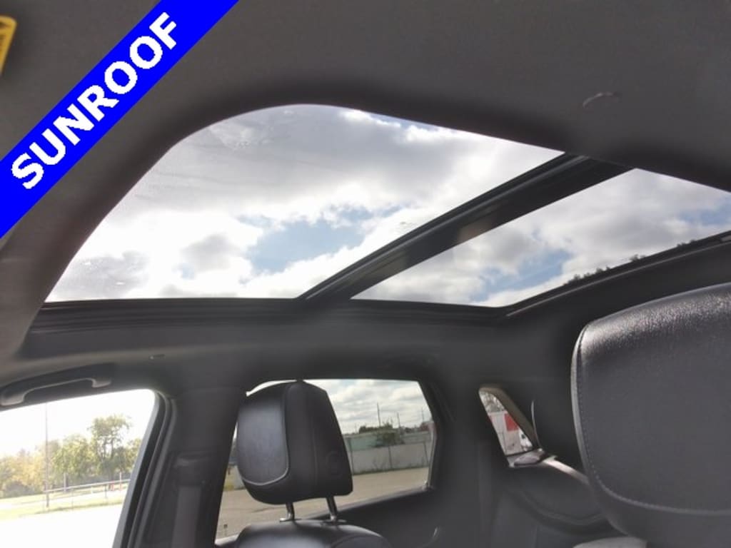 Used 2025 Cadillac XT5 Premium Luxury SUV