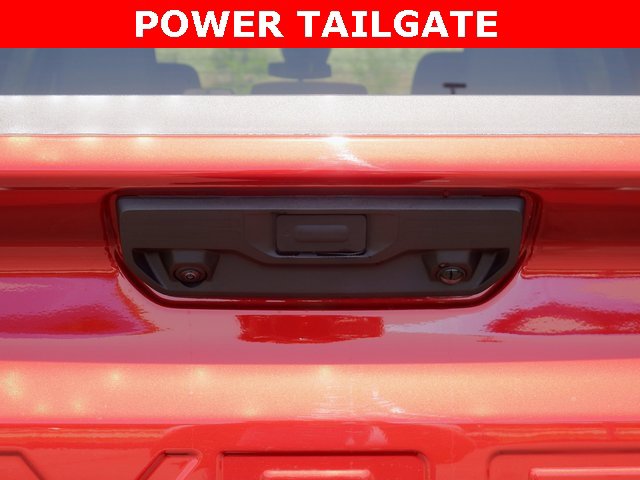 2026 Chevrolet Silverado 1500 RST photo 2