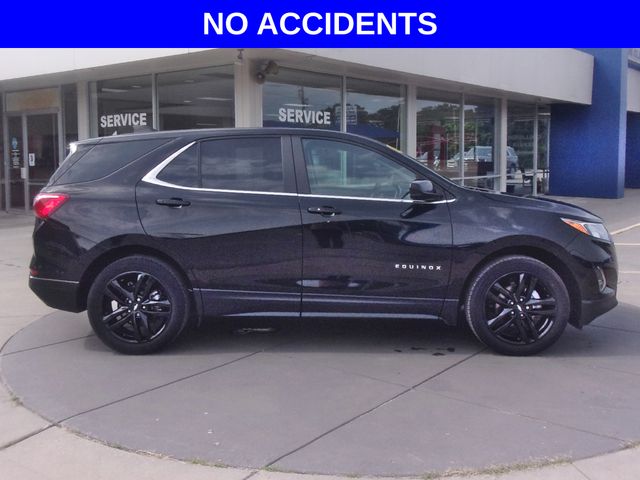 Used 2021 Chevrolet Equinox LT with VIN 3GNAXKEV5ML397558 for sale in Junction City, KS