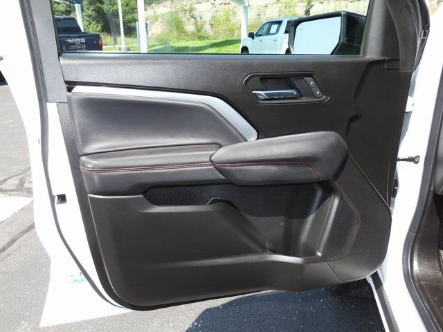 2026 Chevrolet Colorado Z71 - Photo 38