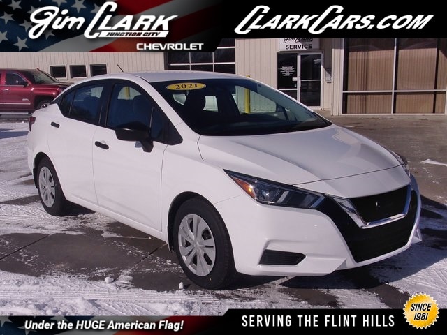 2021 Nissan Versa Sedan S