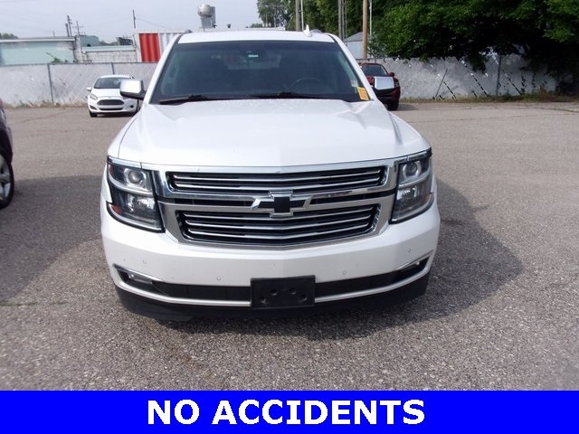 Used 2018 Chevrolet Tahoe Premier with VIN 1GNSKCKC4JR330854 for sale in Junction City, KS