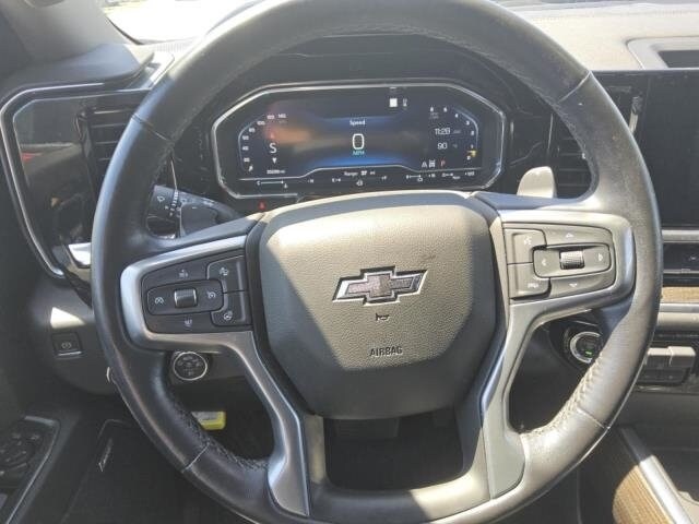 2022 Chevrolet Silverado 1500 LT Trail Boss photo 3