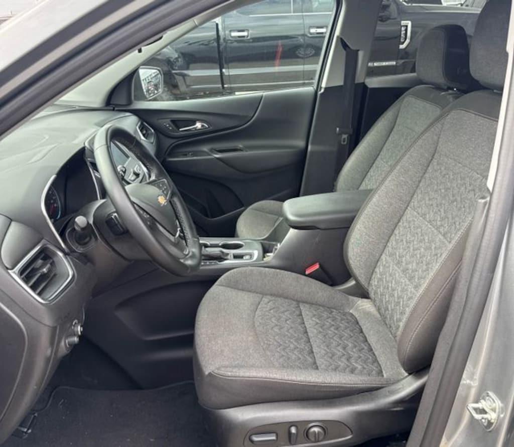 Used 2024 Chevrolet Equinox LT SUV