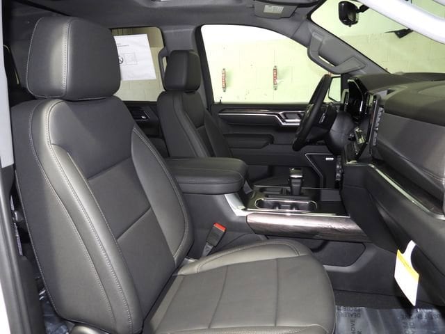 2026 Chevrolet Silverado 1500 LTZ - Photo 54
