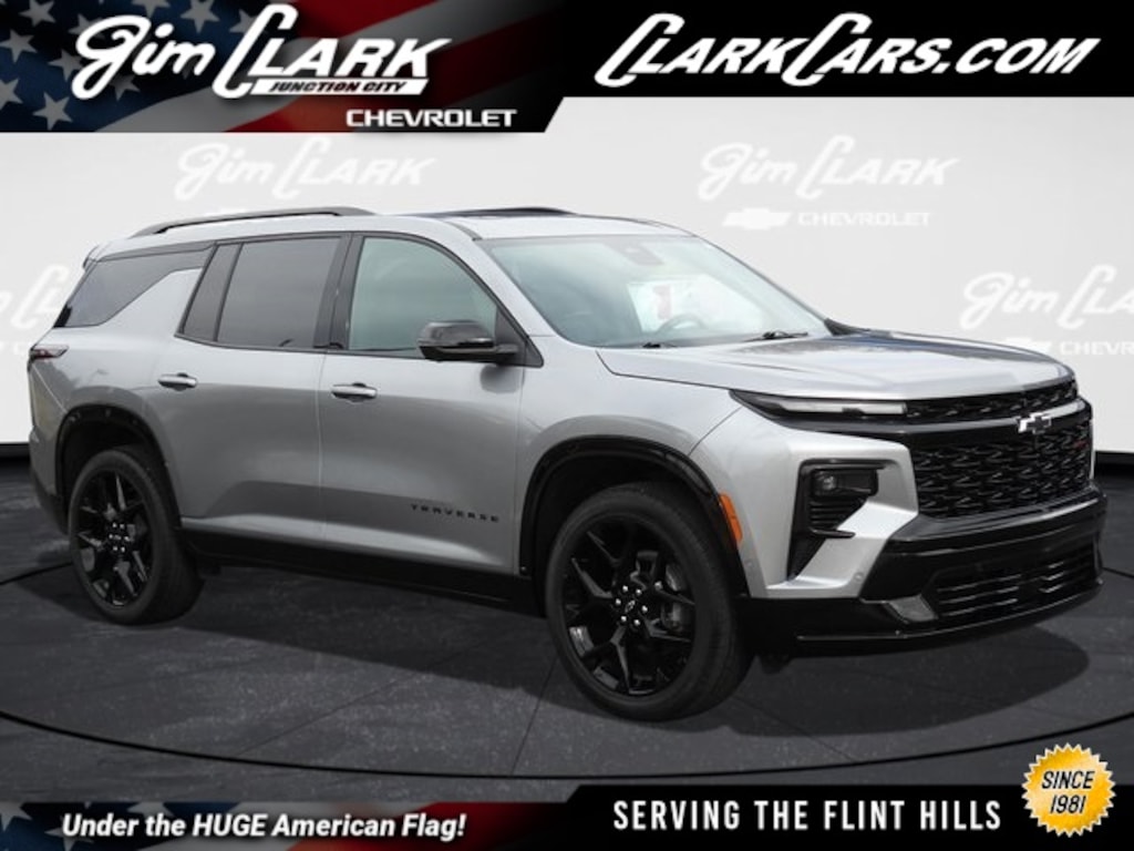 Used 2024 Chevrolet Traverse RS SUV