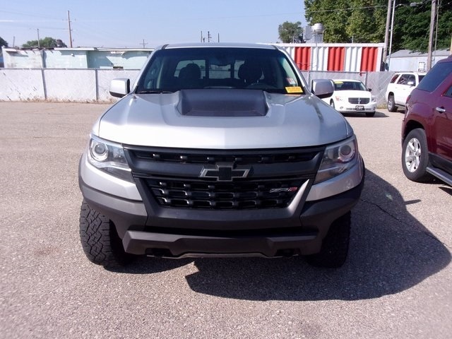 Used 2018 Chevrolet Colorado ZR2 with VIN 1GCGTEENXJ1239820 for sale in Junction City, KS