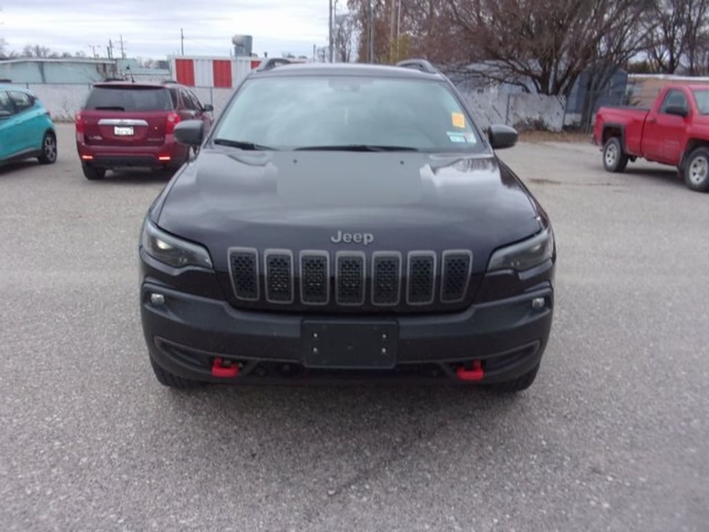 Used 2021 Jeep Cherokee Trailhawk SUV