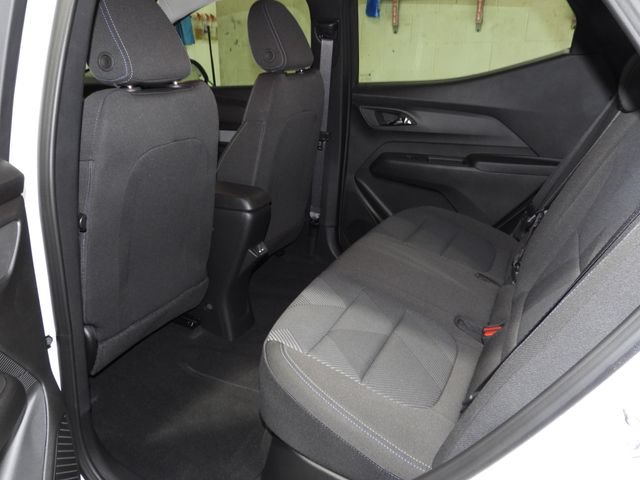 2027 Chevrolet Bolt LT - Photo 30