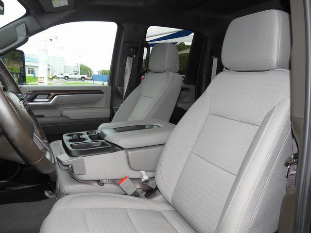 2025 Chevrolet Silverado 2500HD LT - Photo 33