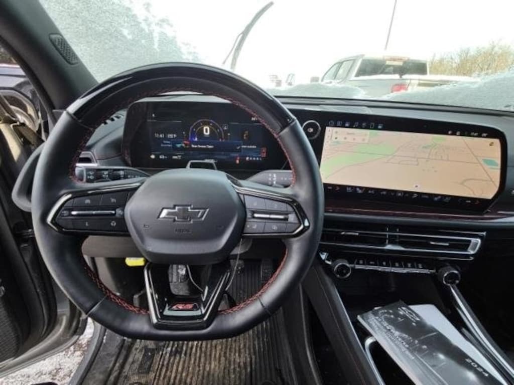 Used 2024 Chevrolet Traverse RS SUV