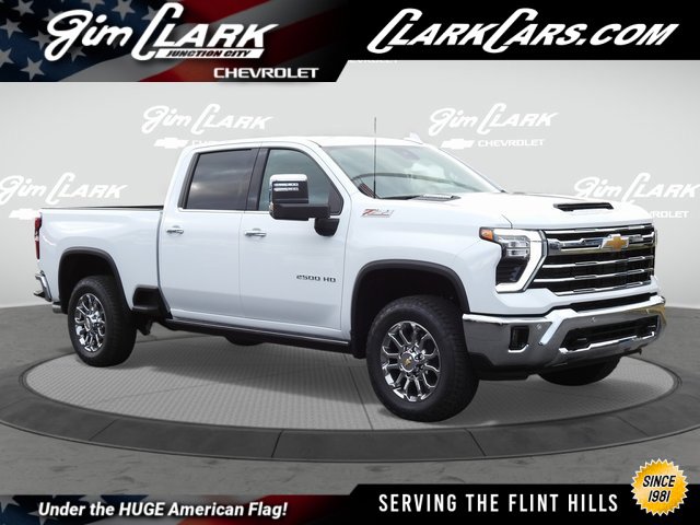 2026 Chevrolet Silverado 2500HD LTZ's photo