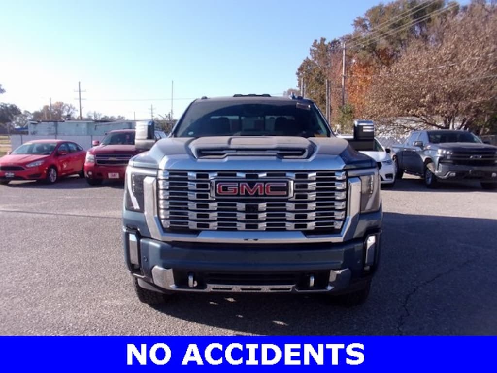 Used 2024 GMC Sierra 2500HD Denali Truck