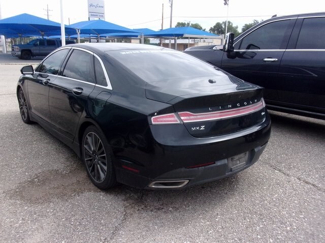 2015 Lincoln MKZ Base photo 4