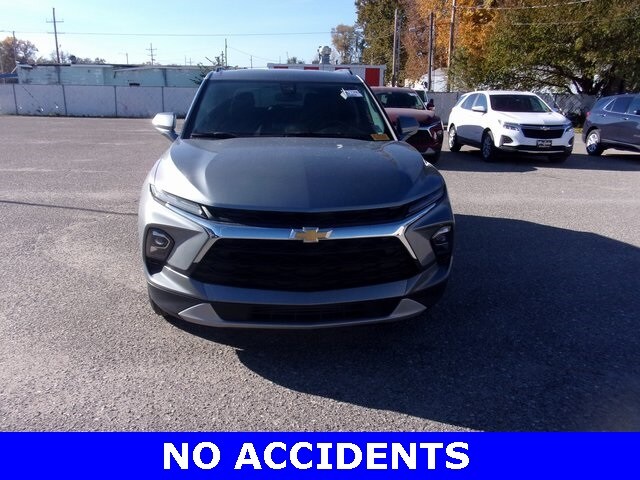 2024 Chevrolet Blazer 2LT photo 2