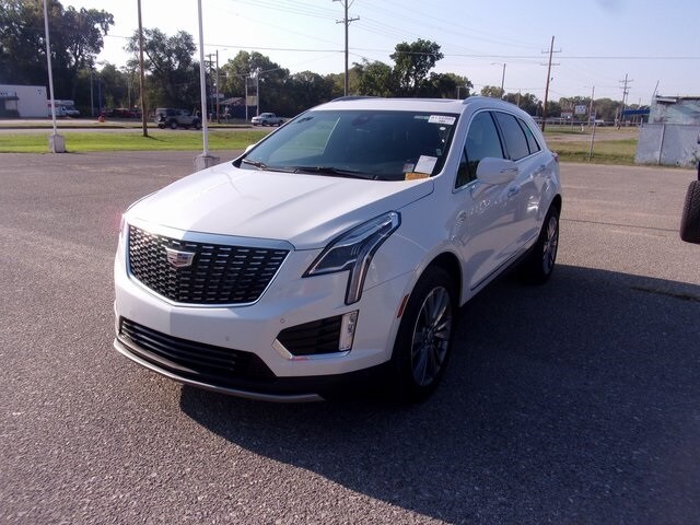 2025 Cadillac XT5 Premium Luxury photo 2