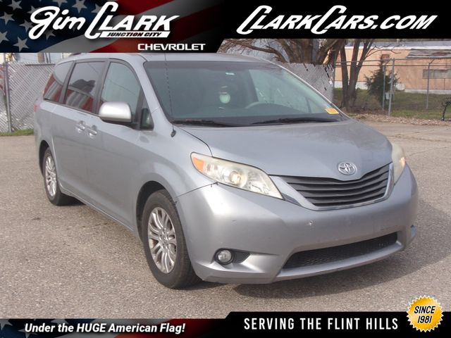 2014 Toyota Sienna XLE