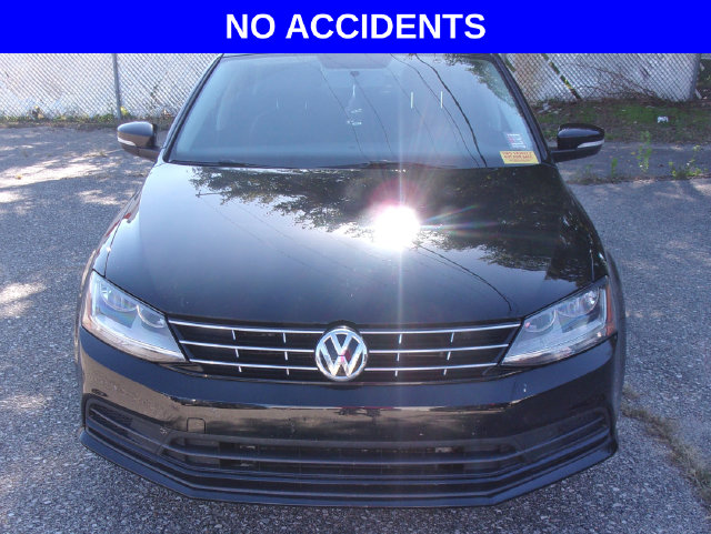 Used 2018 Volkswagen Jetta SE with VIN 3VWDB7AJ7JM206813 for sale in Junction City, KS