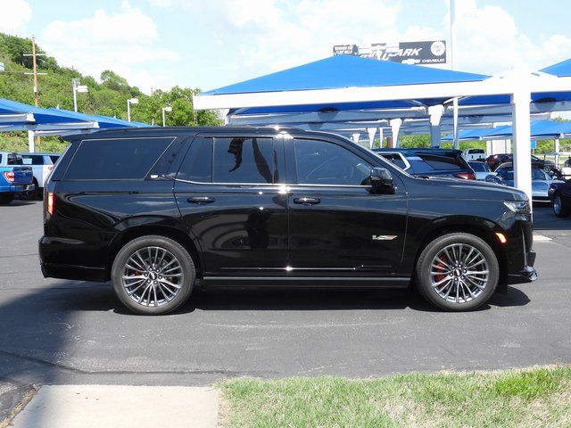 2023 Cadillac Escalade V-Series - Photo 51