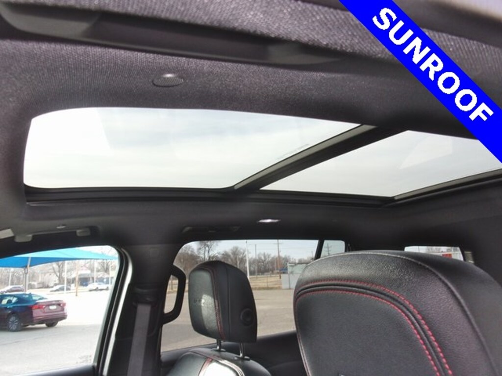 Used 2024 Chevrolet Traverse RS SUV