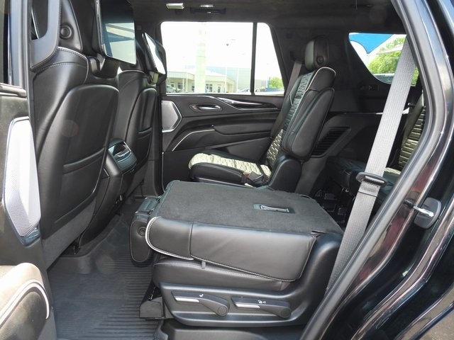 2023 Cadillac Escalade V-Series - Photo 70