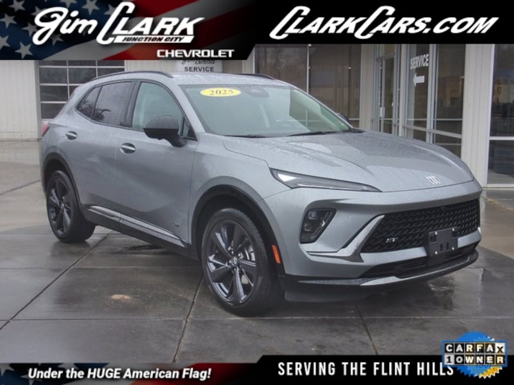 Used 2025 Buick Envision Sport Touring SUV