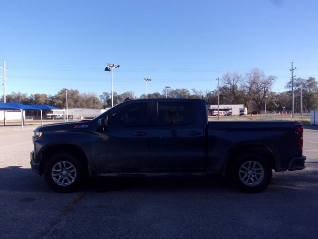 2021 Chevrolet Silverado 1500 RST photo 3