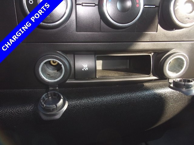 Used 2009 Chevrolet Silverado 2500HD 1LT with VIN 1GCHK59689E143229 for sale in Junction City, KS