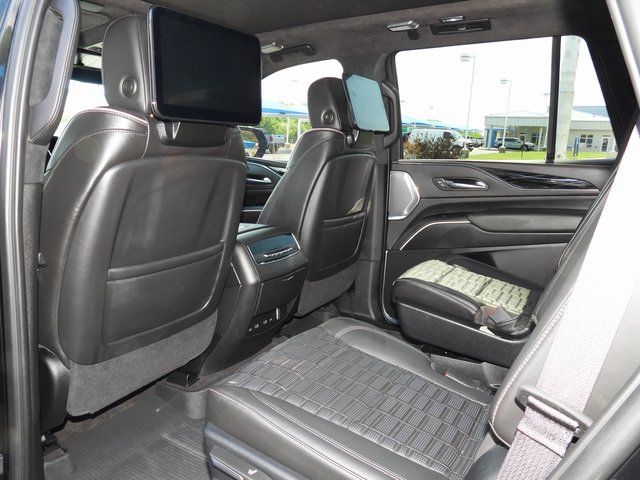 2023 Cadillac Escalade V-Series - Photo 71