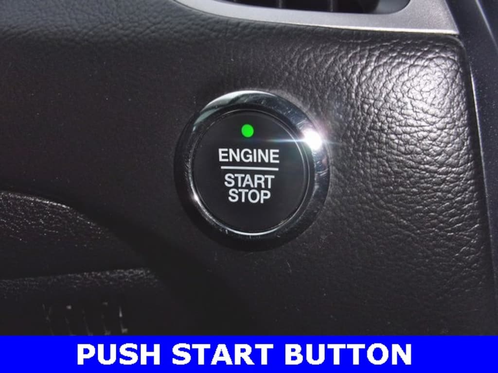 Used 2022 Ford Edge SE SUV