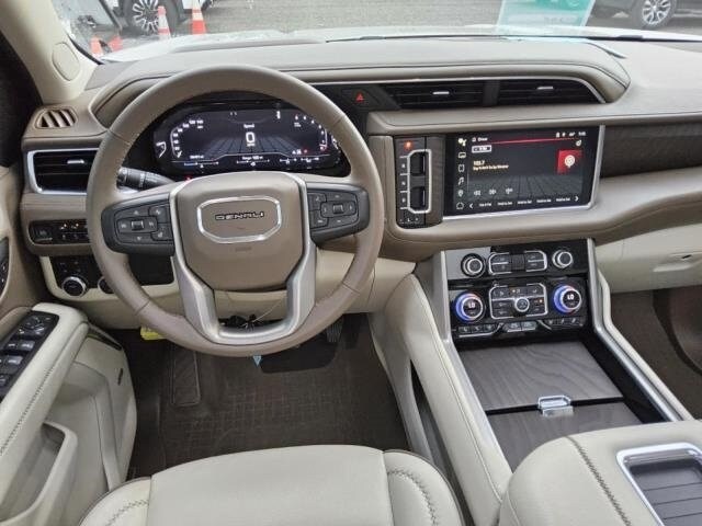 2023 Gmc Yukon XL Denali photo 3
