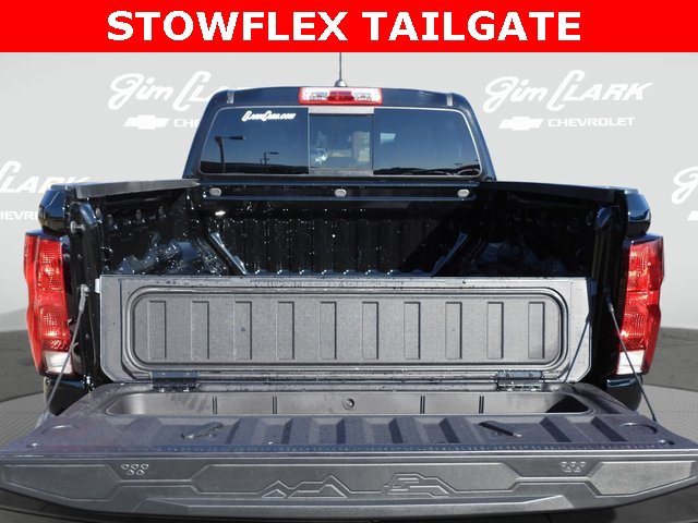 2026 Chevrolet Colorado Trail Boss photo 2