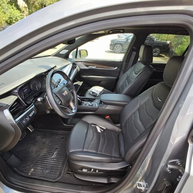 2024 Cadillac XT6 Sport photo 4