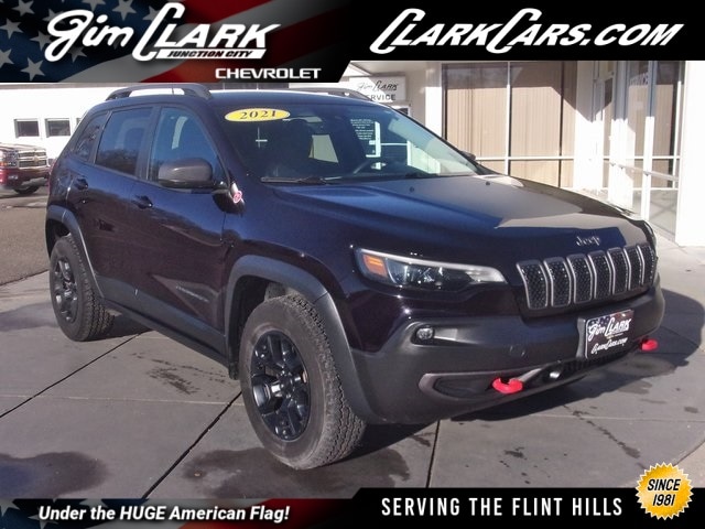 2021 Jeep Cherokee Trailhawk's photo