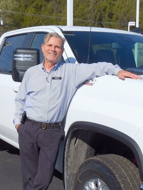 Staff member JAMES KEENE from ID_8d6ded32bb3f