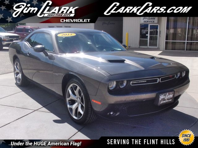 2015 Dodge Challenger R/T Plus's photo