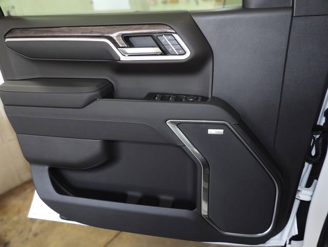 2026 Chevrolet Silverado 1500 LTZ - Photo 39