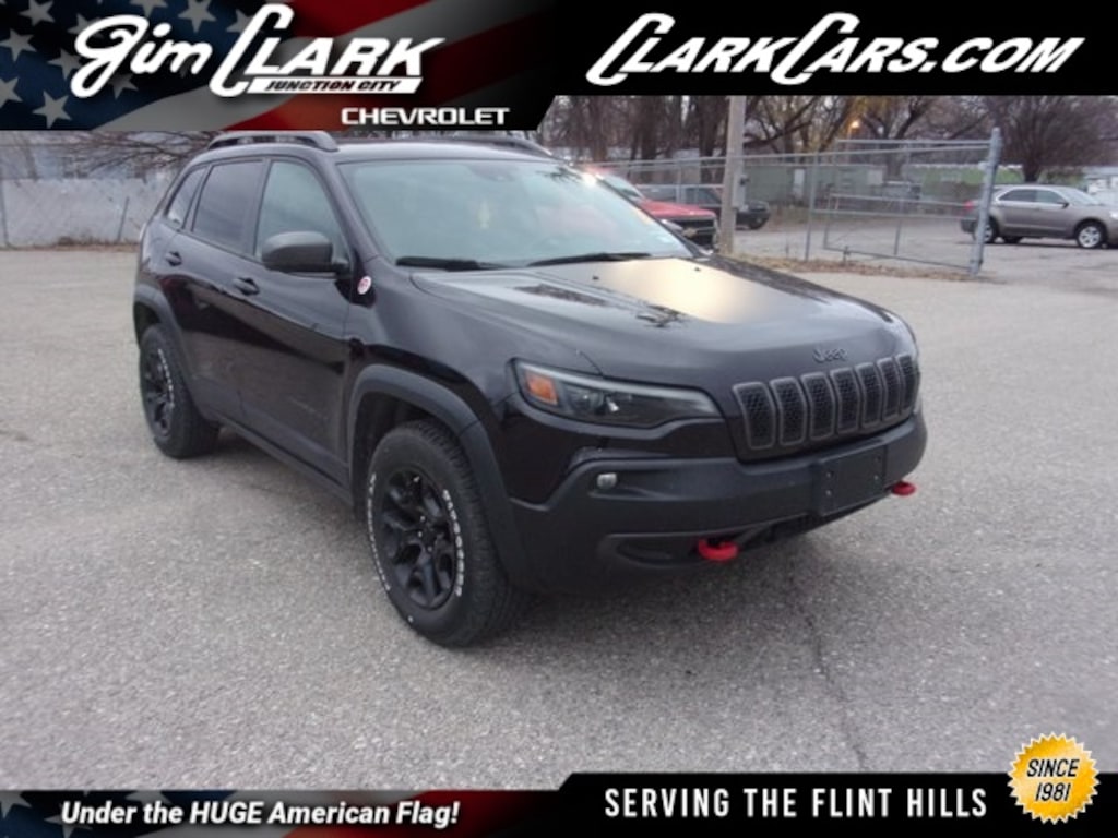 Used 2021 Jeep Cherokee Trailhawk SUV