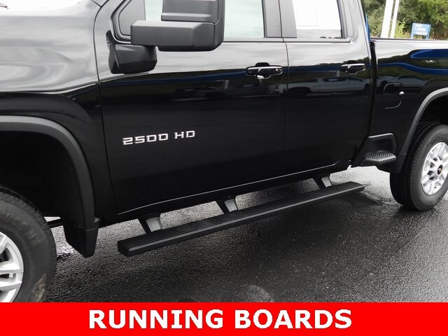 2025 Chevrolet Silverado 2500HD LT photo 2