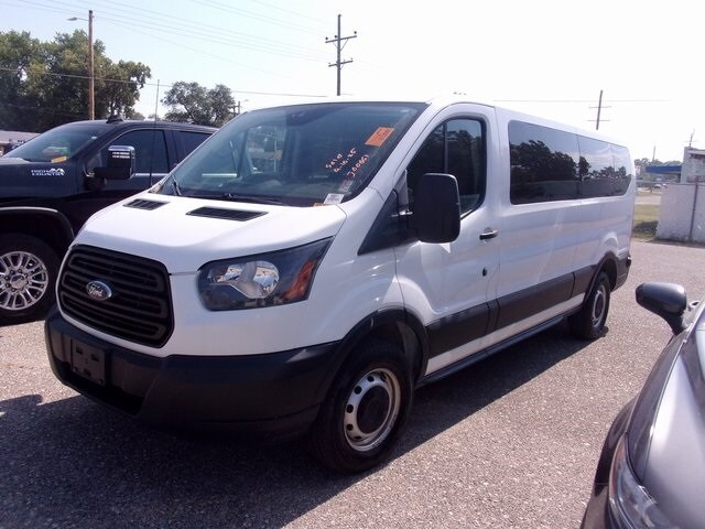 2019 Ford Transit photo 3