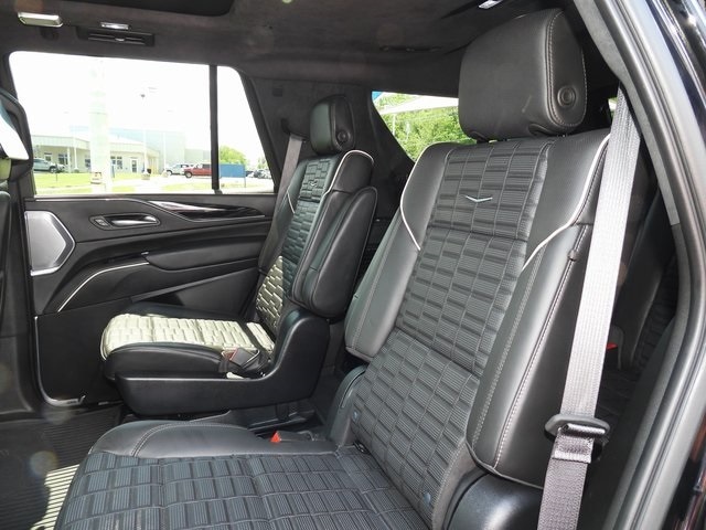2023 Cadillac Escalade V-Series - Photo 68